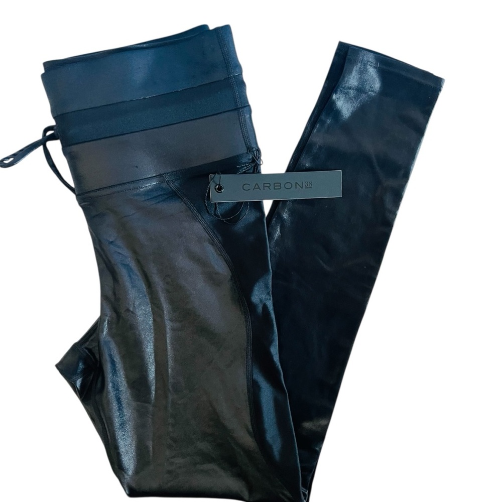 Carbon38 Shine Black Leggings